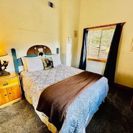 Cozy Bear South-Inside Yosemite-Sleeps 5 Apartment Yosemite West Exterior photo